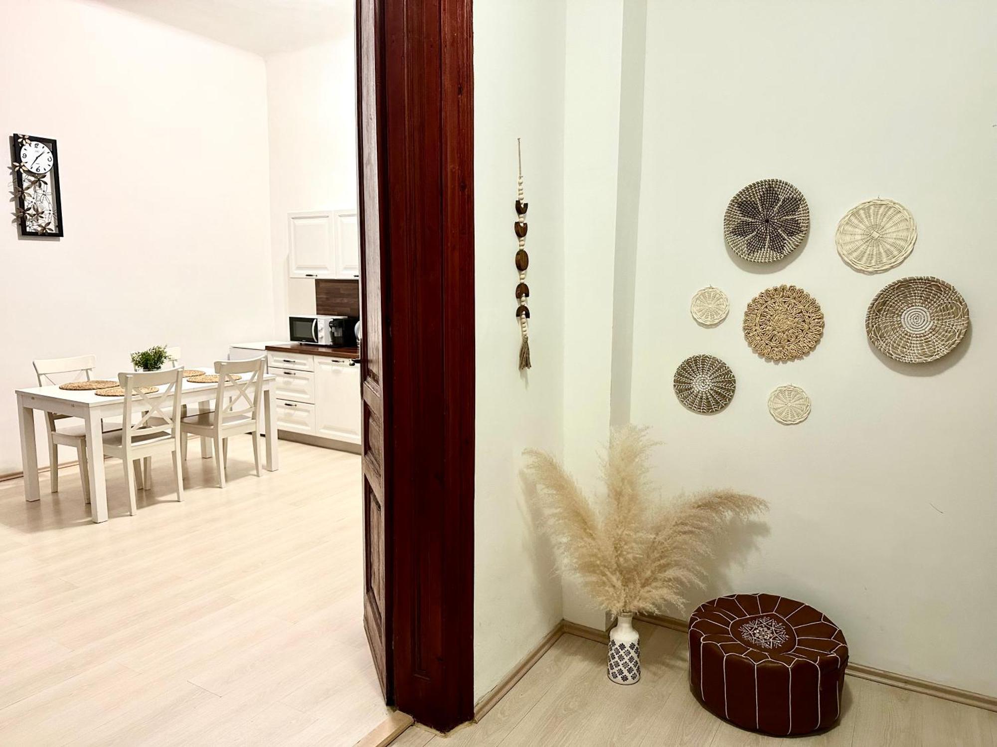 Apartment In Historical Part - Old Town Top Address บราติสลาวา ภายนอก รูปภาพ