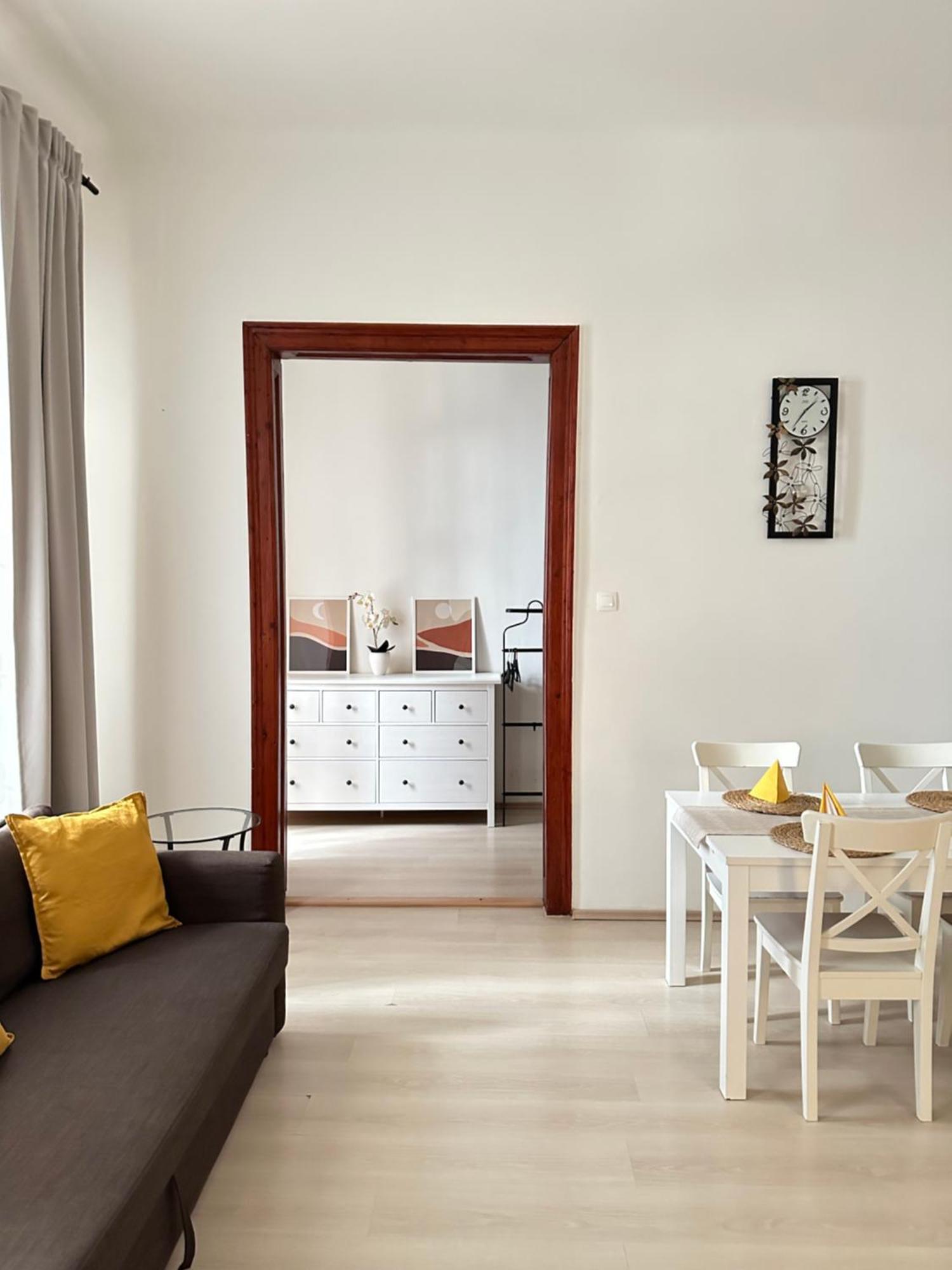 Apartment In Historical Part - Old Town Top Address บราติสลาวา ภายนอก รูปภาพ